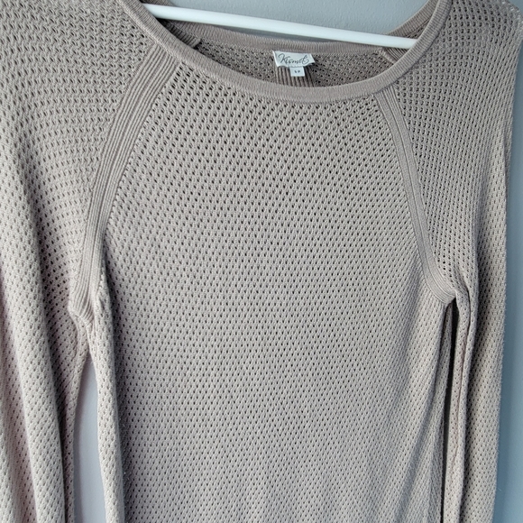 Kismet Taupe Mesh Knit Long-sleeve Top size S - Picture 9 of 11